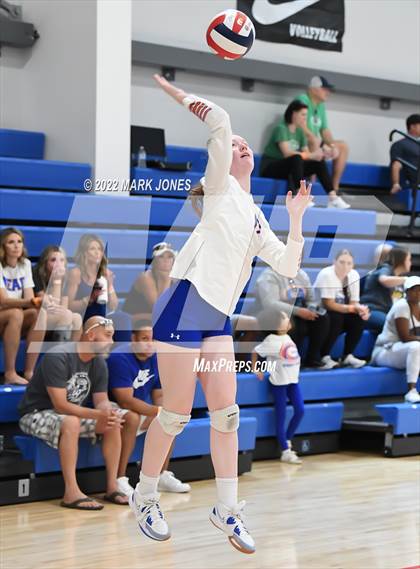 Thumbnail 3 in Bishop Gorman vs. Mead (Nike TOC Southwest) photogallery.