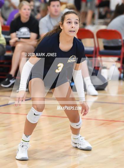 Thumbnail 1 in Bishop Gorman vs. Mead (Nike TOC Southwest) photogallery.