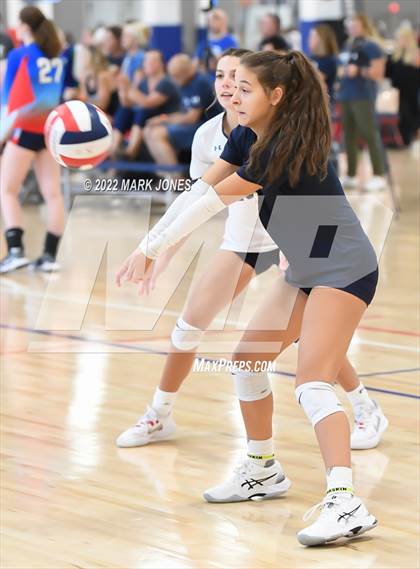 Thumbnail 3 in Bishop Gorman vs. Mead (Nike TOC Southwest) photogallery.