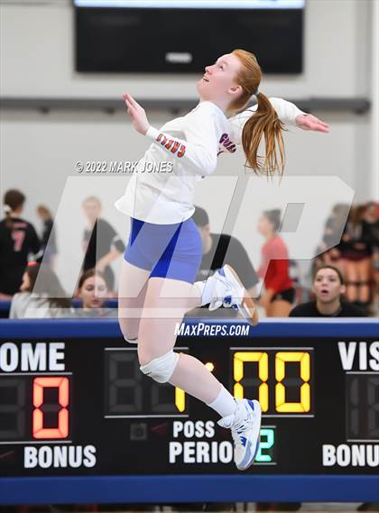 Thumbnail 3 in Bishop Gorman vs. Mead (Nike TOC Southwest) photogallery.
