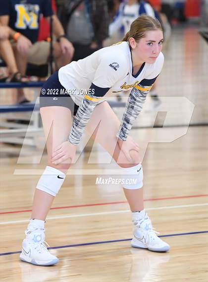 Thumbnail 3 in Bishop Gorman vs. Mead (Nike TOC Southwest) photogallery.