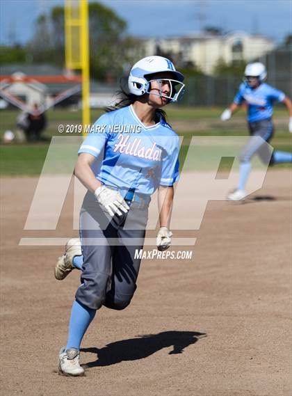 Thumbnail 2 in Hillsdale @ San Mateo photogallery.