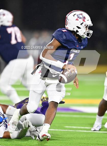 Thumbnail 3 in  Ridge Point @ Atascocita (UIL 6A D1 Reg 3 Semifinal)  photogallery.