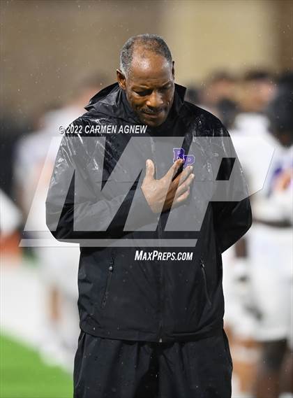 Thumbnail 1 in  Ridge Point @ Atascocita (UIL 6A D1 Reg 3 Semifinal)  photogallery.