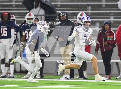 Thumbnail 2 in  Ridge Point @ Atascocita (UIL 6A D1 Reg 3 Semifinal)  photogallery.