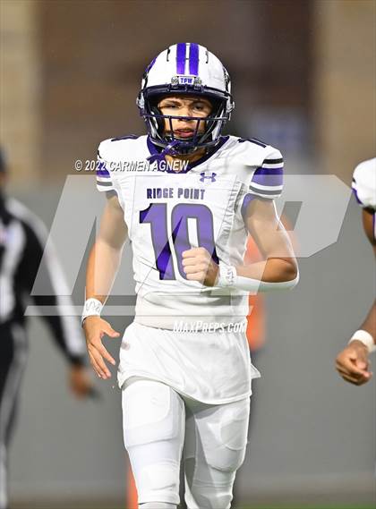 Thumbnail 1 in  Ridge Point @ Atascocita (UIL 6A D1 Reg 3 Semifinal)  photogallery.