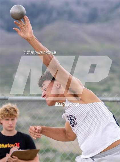 Thumbnail 3 in Phoenix Invitational photogallery.
