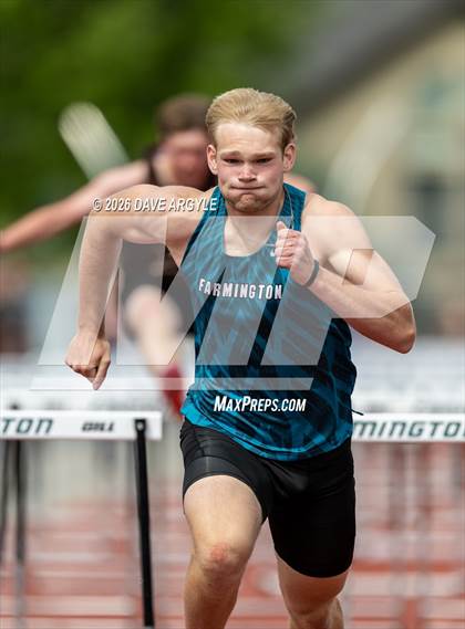 Thumbnail 1 in Phoenix Invitational photogallery.