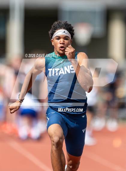 Thumbnail 2 in Phoenix Invitational photogallery.