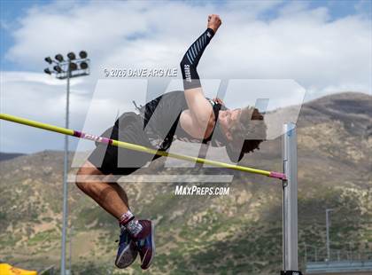 Thumbnail 3 in Phoenix Invitational photogallery.
