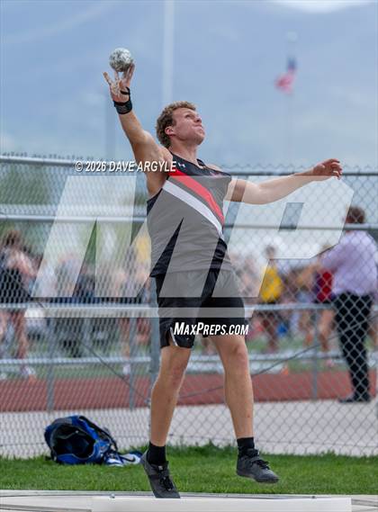 Thumbnail 3 in Phoenix Invitational photogallery.