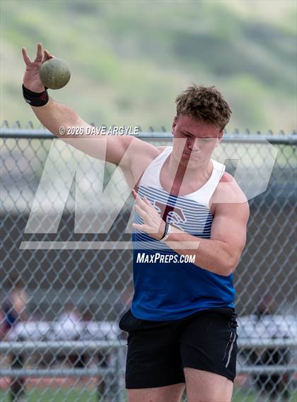 Thumbnail 2 in Phoenix Invitational photogallery.