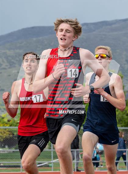 Thumbnail 2 in Phoenix Invitational photogallery.