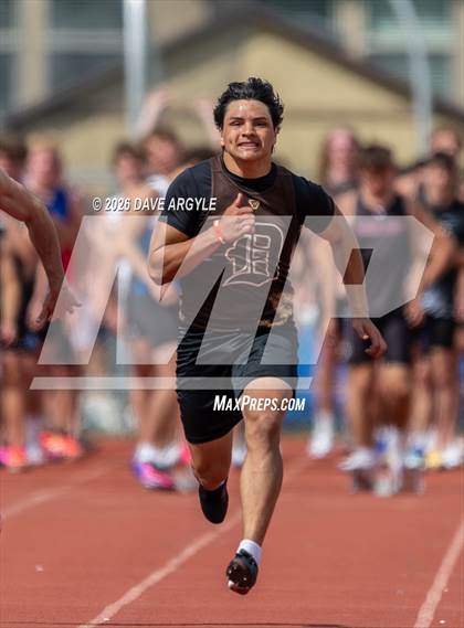 Thumbnail 2 in Phoenix Invitational photogallery.