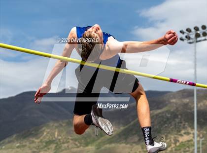 Thumbnail 2 in Phoenix Invitational photogallery.