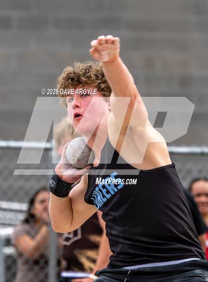 Thumbnail 2 in Phoenix Invitational photogallery.