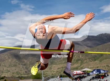 Thumbnail 2 in Phoenix Invitational photogallery.