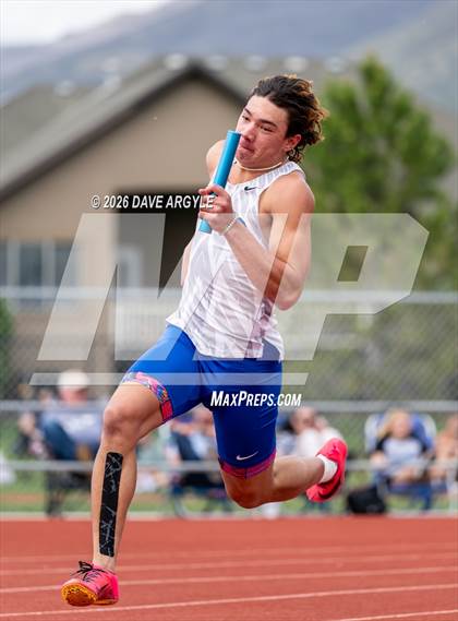Thumbnail 3 in Phoenix Invitational photogallery.