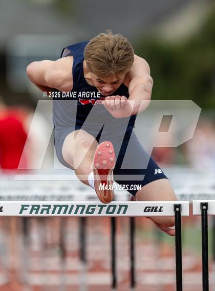 Thumbnail 3 in Phoenix Invitational photogallery.