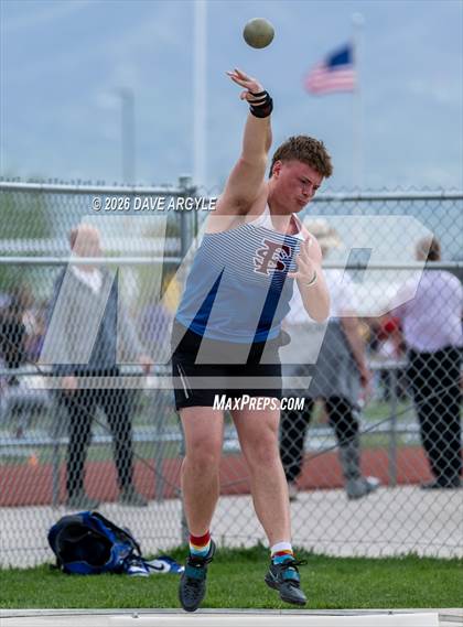 Thumbnail 3 in Phoenix Invitational photogallery.