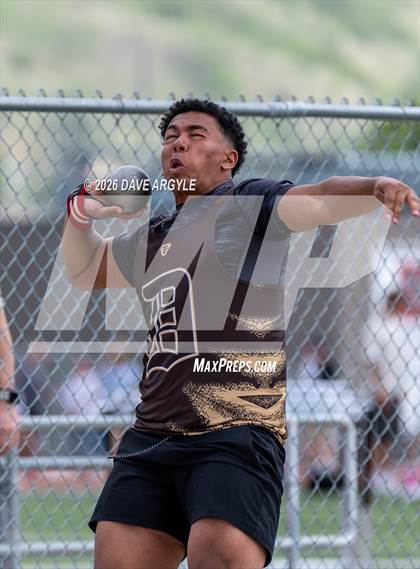 Thumbnail 1 in Phoenix Invitational photogallery.