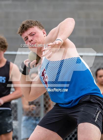 Thumbnail 2 in Phoenix Invitational photogallery.