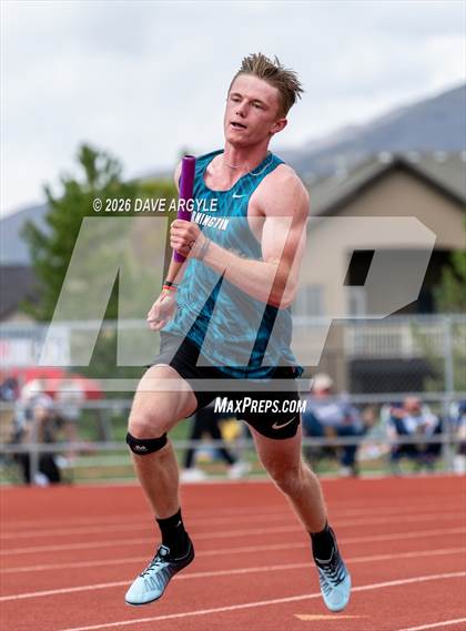 Thumbnail 2 in Phoenix Invitational photogallery.