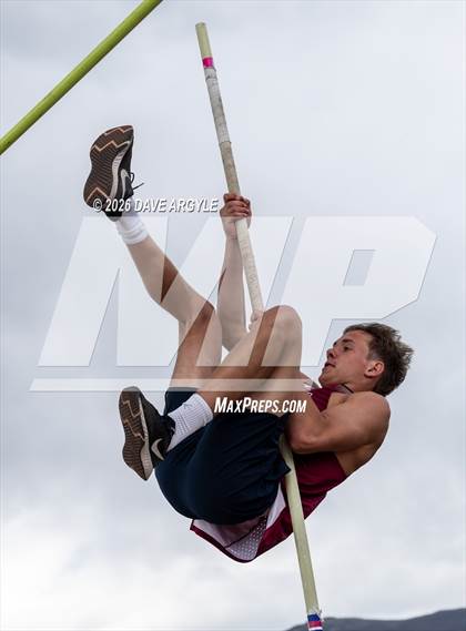 Thumbnail 2 in Phoenix Invitational photogallery.