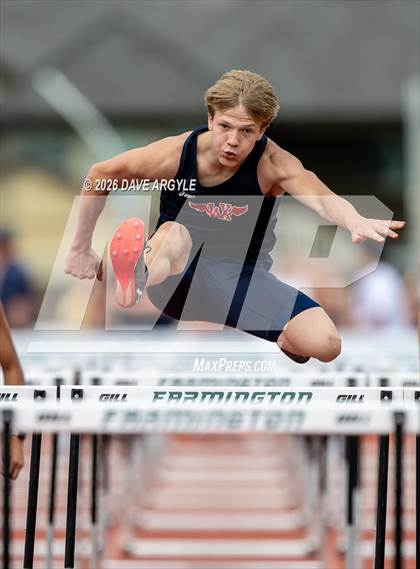 Thumbnail 3 in Phoenix Invitational photogallery.