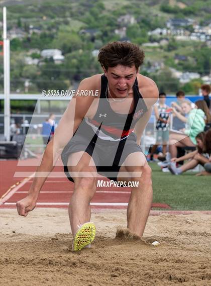 Thumbnail 3 in Phoenix Invitational photogallery.