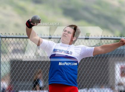 Thumbnail 1 in Phoenix Invitational photogallery.