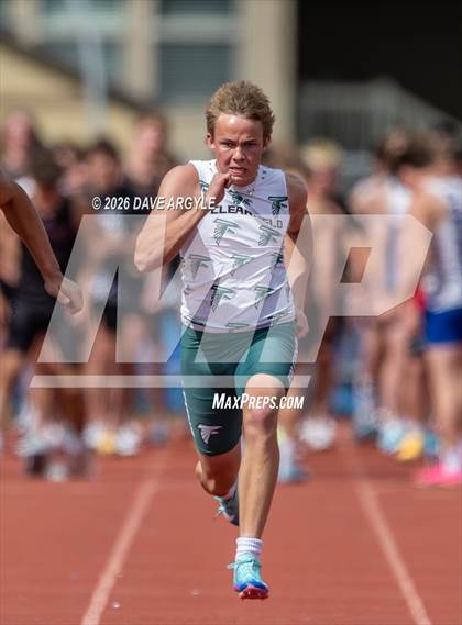 Thumbnail 3 in Phoenix Invitational photogallery.