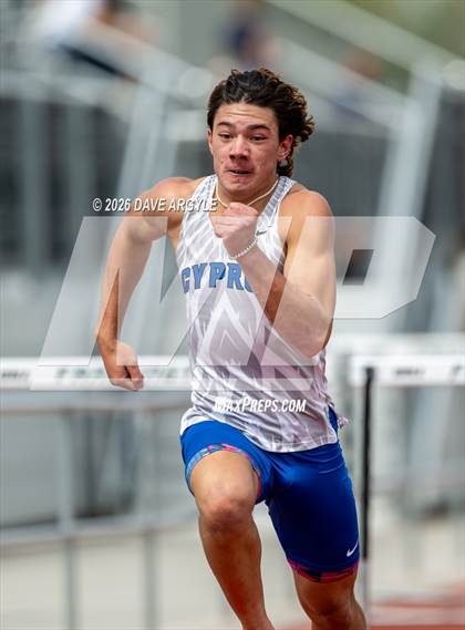 Thumbnail 2 in Phoenix Invitational photogallery.
