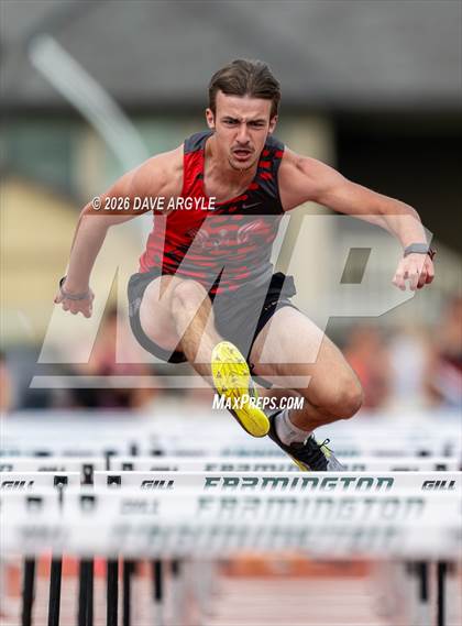Thumbnail 1 in Phoenix Invitational photogallery.