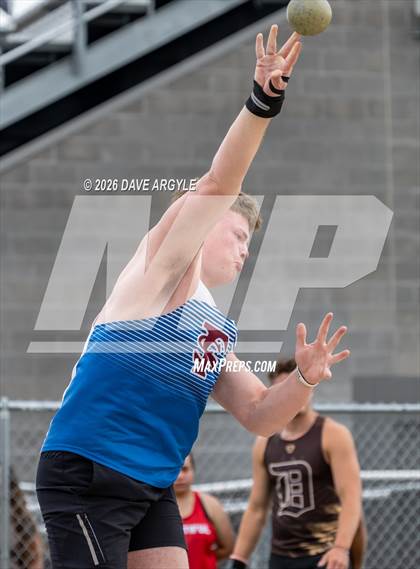 Thumbnail 3 in Phoenix Invitational photogallery.