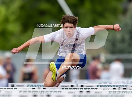 Thumbnail 3 in Phoenix Invitational photogallery.