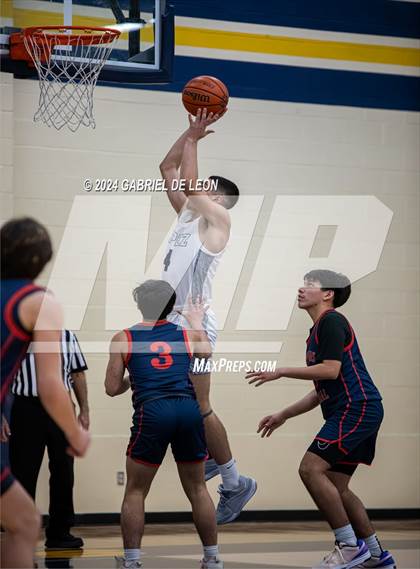 Thumbnail 2 in Veterans Memorial @ Lopez photogallery.