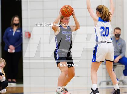 Thumbnail 1 in Marian @ Lincoln East photogallery.