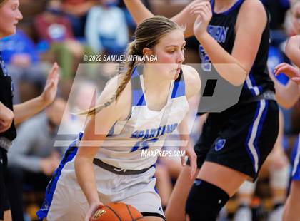 Thumbnail 1 in Marian @ Lincoln East photogallery.