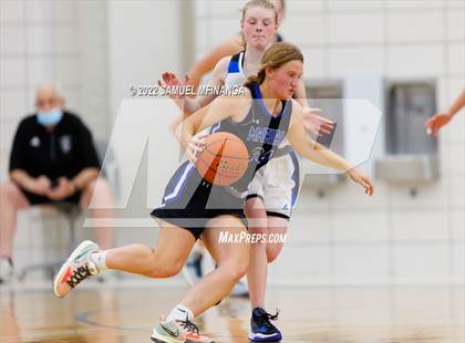 Thumbnail 3 in Marian @ Lincoln East photogallery.