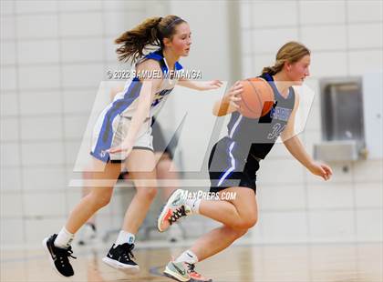 Thumbnail 2 in Marian @ Lincoln East photogallery.