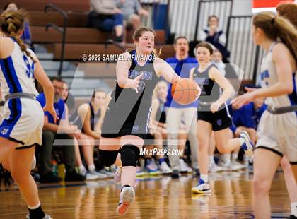 Thumbnail 2 in Marian @ Lincoln East photogallery.