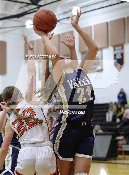 Thumbnail 3 in Teays Valley @ Amanda-Clearcreek photogallery.