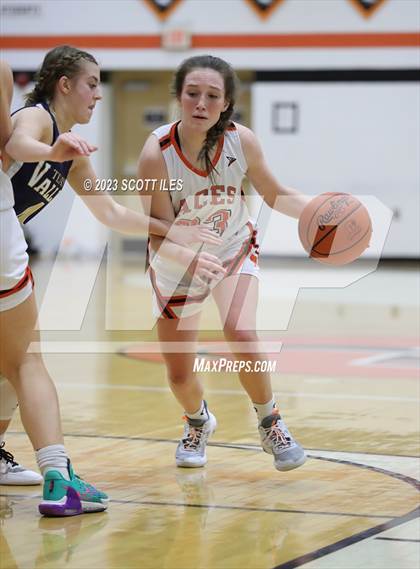 Thumbnail 3 in Teays Valley @ Amanda-Clearcreek photogallery.