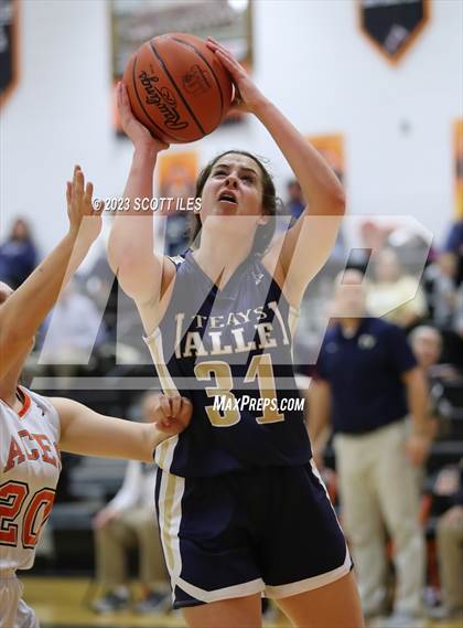 Thumbnail 3 in Teays Valley @ Amanda-Clearcreek photogallery.