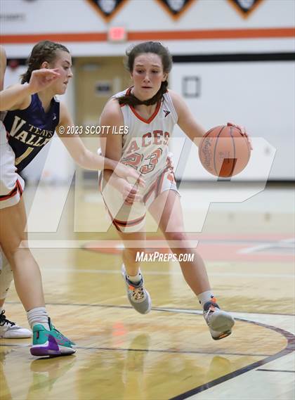 Thumbnail 1 in Teays Valley @ Amanda-Clearcreek photogallery.