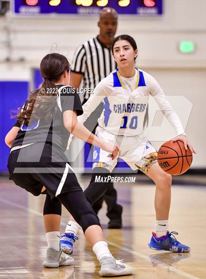 Thumbnail 1 in Diamond Ranch @ Charter Oak photogallery.