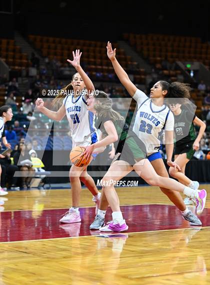 Thumbnail 3 in Pine Creek @ Grandview (CHSAA 6A Final Four) photogallery.