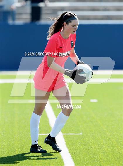 Thumbnail 3 in Prosper vs Southlake Carroll (UIL 6A Soccer Regional Semifinals) photogallery.