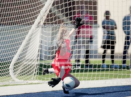 Thumbnail 1 in Prosper vs Southlake Carroll (UIL 6A Soccer Regional Semifinals) photogallery.